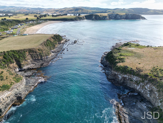 Cliff break in ocean